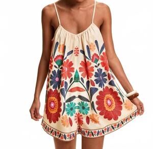 NEW LETO woven floral print loose romper in multicolour